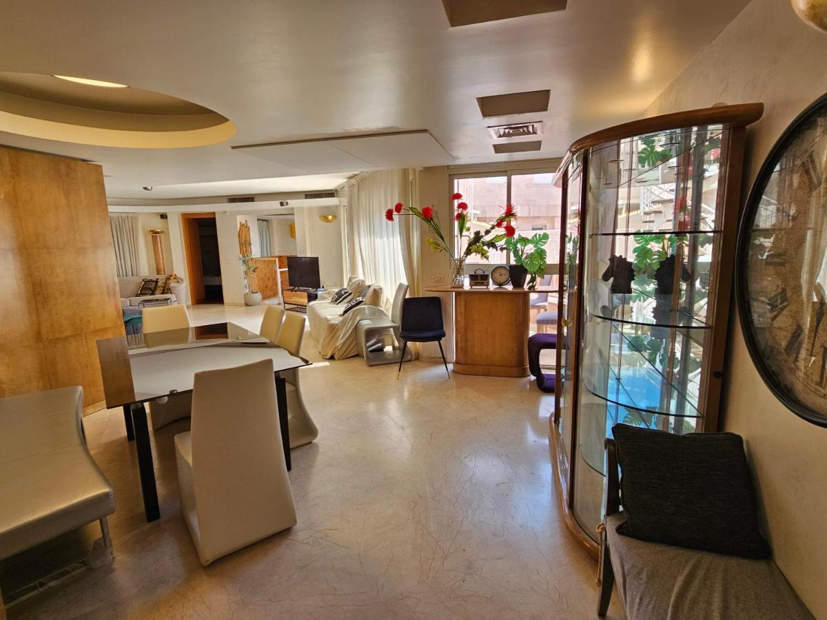Top-class Exclusive Luxury Penthause Royal Sea View With Privat Pool On The Roof Apartment