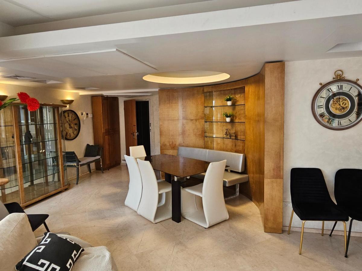 Top-class Exclusive Luxury Penthause Royal Sea View With Privat Pool On The Roof